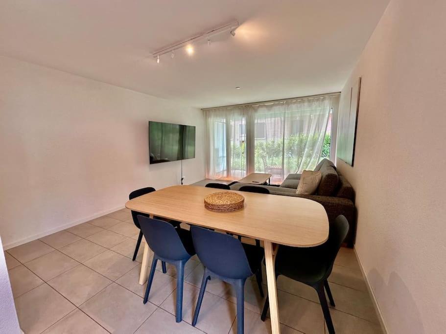 Apartment Great In *